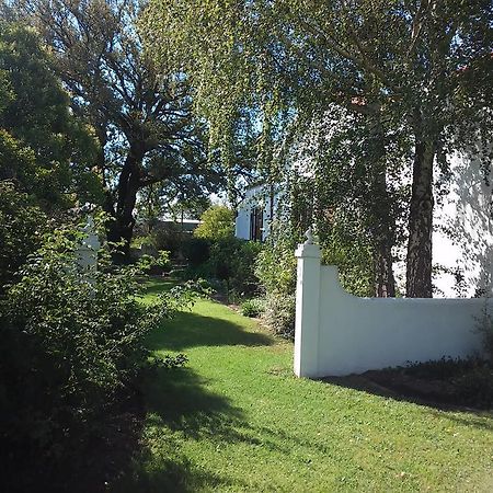 Toad Hall Guest House Wakkerstroom Экстерьер фото